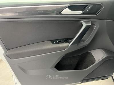 Volkswagen Tiguan Tiguan 2.0 tdi Life 150cv dsg Bianco usata Fucecchio