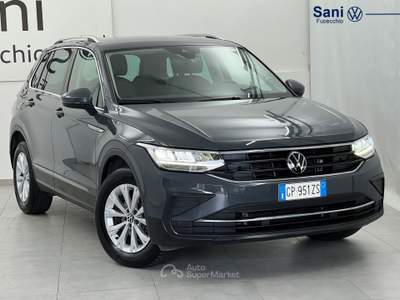 Volkswagen Tiguan Tiguan 2.0 tdi Life 150cv dsg Grigio usata Fucecchio
