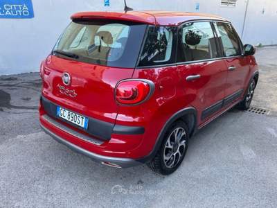 Fiat 500L 1.3 Multijet 95 CV Cross Rosso usata Afragola