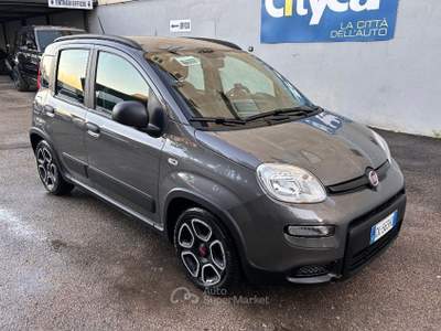 Fiat Panda 1.0 FireFly S&S Hybrid City Life Grigio usata Afragola
