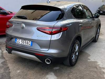 Alfa Romeo Stelvio 2.2 Turbodiesel 190 CV AT8 Q4 Business Grigio usata Afragola