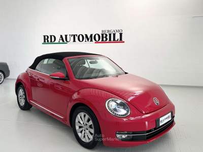 Volkswagen Maggiolino Maggiolino Cabrio 1.2 tsi Design usata Ciserano