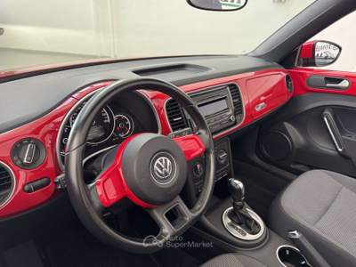 Volkswagen Maggiolino Maggiolino Cabrio 1.2 tsi Design usata Ciserano