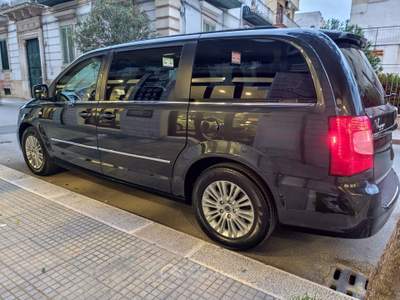 Lancia Voyager 2.8 CRDI 163CV 7 POSTI PERFETTA Grigio usata CORATO