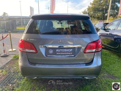 Mercedes-Benz Classe B B 180 d Automatic Premium Grigio usata Latina