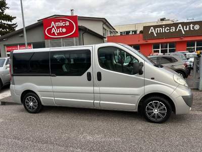 Opel Vivaro Vivaro 29 2.5 CDTI PL Combi 8 posti Fap Grigio usata Lavis