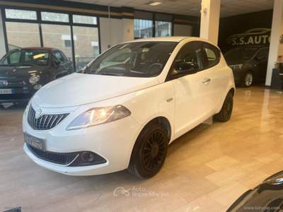 Lancia Ypsilon Ypsilon 1.0 FireFly 5p.S&S Hyb. Eco A.F. - Possibilità impianto GPL nuovo con 2 anni di garanzia Grigio usata San Mauro Pascoli