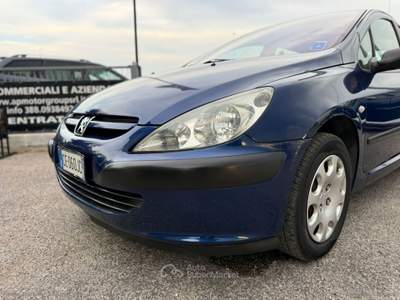 Peugeot 307 307 1.4 5p. XR usata Cervia