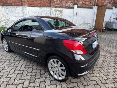 Peugeot 207 1.6 VTi 120CV CC Allure Grigio usata Torino