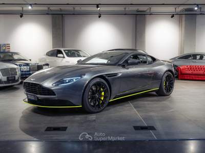 Aston Martin DB11 V12 Coupe 5.2 V12 AMR auto Grigio usata MILANO