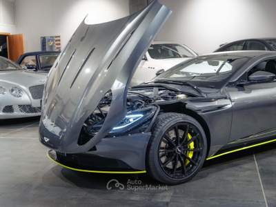 Aston Martin DB11 V12 Coupe 5.2 V12 AMR auto Grigio usata MILANO
