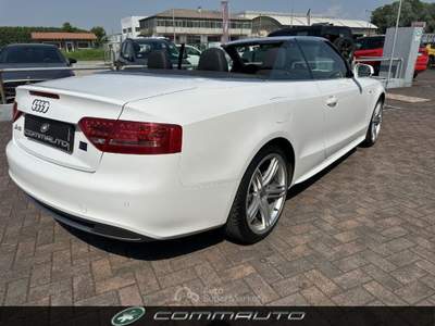 Audi A5 Cabrio 2.0 TDI 170 CV F.AP. S Line Bianco usata Quinto di Treviso
