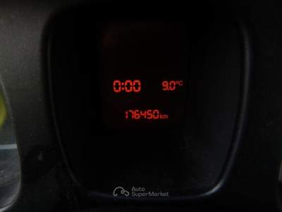 Fiat Panda 1.0 GSE S&S Hybrid Pop Van 2 posti Motore Rifatto Bianco usata Sarno