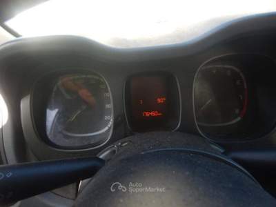 Fiat Panda 1.0 GSE S&S Hybrid Pop Van 2 posti Motore Rifatto Bianco usata Sarno