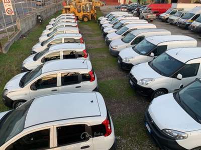 Fiat Panda 0.9 TwinAir Turbo Natural Power Pop Van 2 posti Bianco usata Sarno