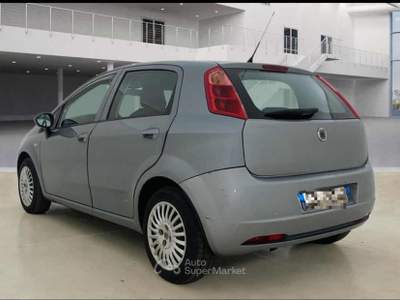Fiat Grande Punto 1.2 5 porte Active Ok Neopatentati Km Certificati Grigio usata Sarno