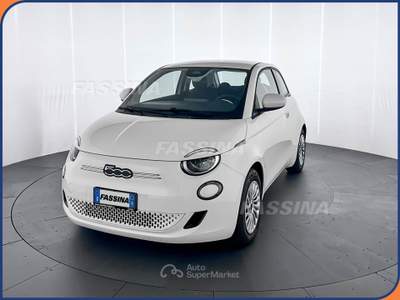 Fiat 500 500e Berlina 42 kWh Bianco usata Milano