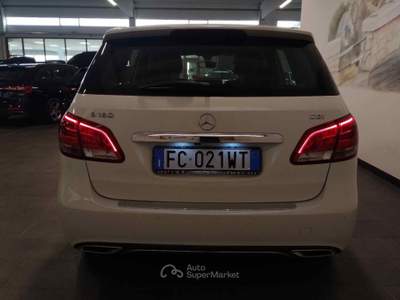 Mercedes-Benz Classe B B 180 d Automatic Sport Bianco usata Rezzato