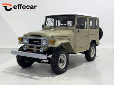 Toyota Land Cruiser 3.4 turbodiesel BJ42 Beige usata Mazzano