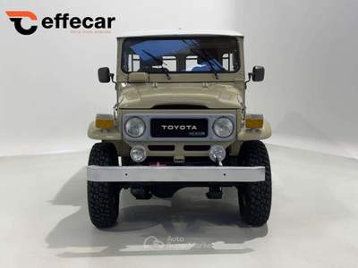 Toyota Land Cruiser 3.4 turbodiesel BJ42 Beige usata Mazzano