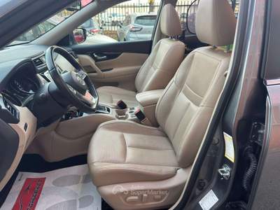 Nissan X-Trail 1.7 dci Tekna 2wd x-tronic 360° TETTO PELLE Grigio usata Cernusco sul Naviglio