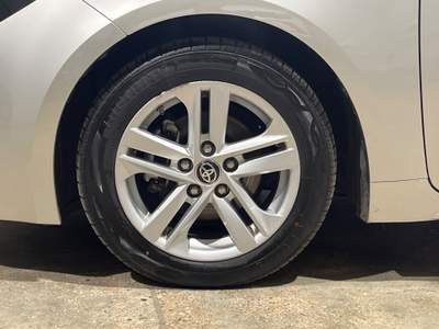 Toyota Corolla 1.8h business e-cvt Argento usata Vicenza