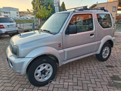 Suzuki Jimny Jimny 1.5 ddis td 4wd Argento usata CASTEL BOLOGNESE