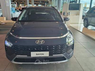 Hyundai Bayon 1.2 MPI MT XLine Km0 più colori disponibili Blu/Azzurro usata Reggio nell'Emilia