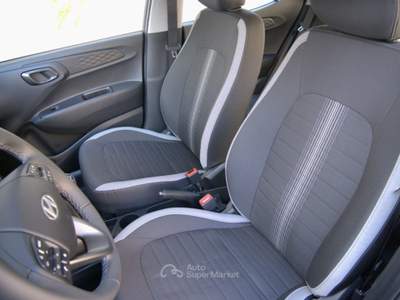 Hyundai i10 1.0 MPI Connectline 63cv KM Zero Grigio usata Cologno Monzese