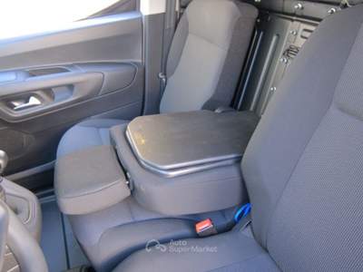 Opel Combo Furgone 1.5 Diesel 100CV L1 650kg KM Zero Bianco usata Cologno Monzese