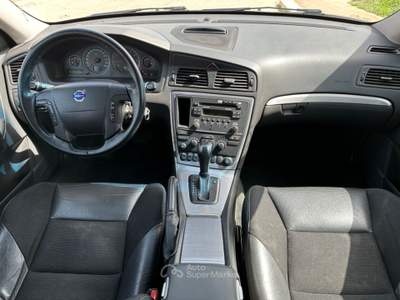 Volvo V70/XC70 V70 2.4 METANO 2007 - GANCIO Grigio usata Terlizzi