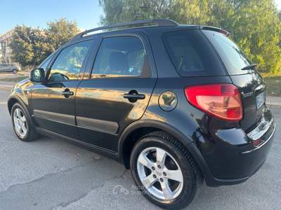 Suzuki SX4 1.6 BENZINA GPL 2011 Nero usata Terlizzi