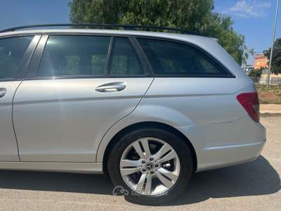 Mercedes-Benz Classe C MERCEDES C 220 2012 - CAMBIO AUTOMATICO Grigio usata Terlizzi