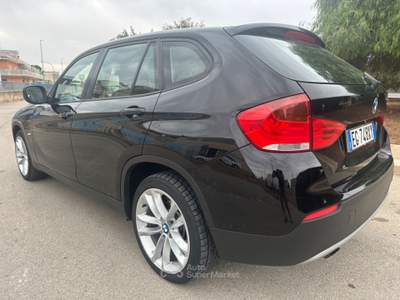 BMW X1 2.0 xDRIVE 18d DIESEL 2011 - AUTOMATICA Nero usata Terlizzi