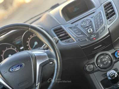 Ford Fiesta GPL 2015 - NORD ITALIA Grigio usata Terlizzi