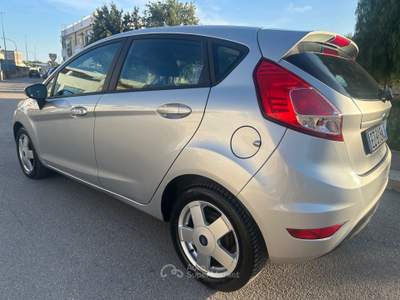 Ford Fiesta GPL 2015 - NORD ITALIA Grigio usata Terlizzi