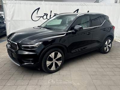 Volvo XC40 Recharge Plug-in Hybrid Inscription Expression Nero usata Roma
