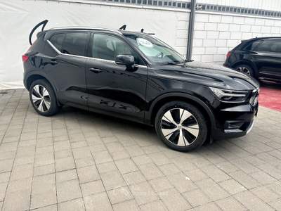 Volvo XC40 Recharge Plug-in Hybrid Inscription Expression Nero usata Roma