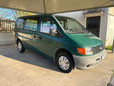 Mercedes-Benz Vito 110 TD 3 POSTI CAMBIO AUTOMATICO + GANCIO TRAINO Verde usata Pavia