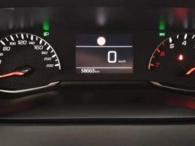 Peugeot 208 Usato,condizioni pari al nuovo Giallo usata Frascati