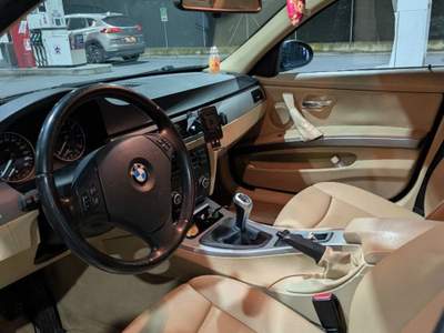 BMW Serie 3 320i E91  Nero usata Rimini