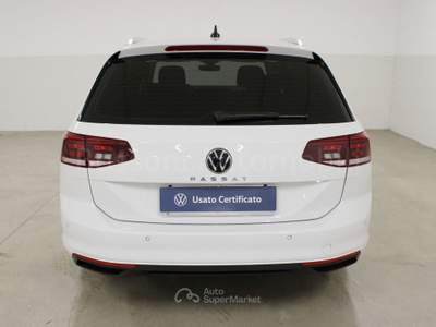 Volkswagen Passat variant 2.0 tdi scr evo 150cv business dsg Bianco usata Cremona