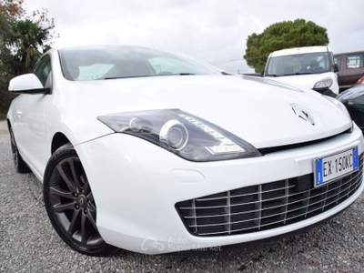 Renault Laguna  Coupé 1.5 dCi 110 CV Wave ESM Bianco usata Montalto di Castro