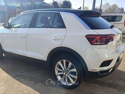 Volkswagen T-Roc 1.5 TSI ACT DSG Advanced Bmt"Prommo" Bianco usata Asti