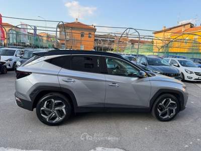 Hyundai Tucson 1.6 HEV aut. XLine Argento usata Varedo