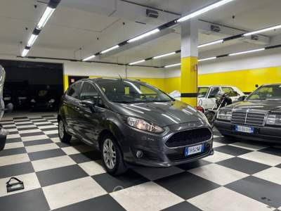 Ford Fiesta 5p Titanium Neopatentati Grigio usata Arezzo