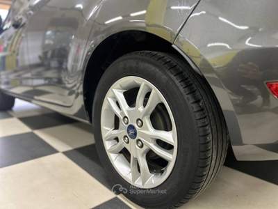 Ford Fiesta 5p Titanium Neopatentati Grigio usata Arezzo