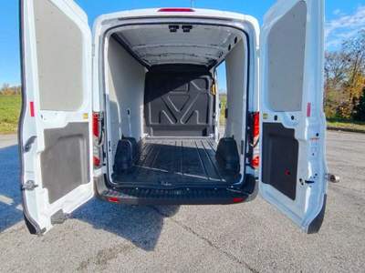 Ford Transit FORD TRANSIT 330 2.0 TDCI 130CV L2 H2 Bianco usata Azzano Decimo