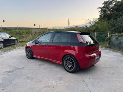 Fiat Grande Punto 75 CV 5 porte Dynamic Nero usata Rimini
