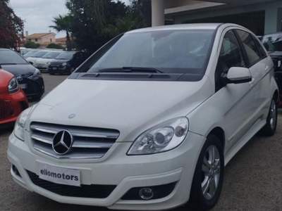 Mercedes-Benz Classe B 180 CDI Premium Bianco usata Modica